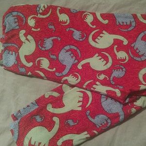 Lularoe Tall and Curvy Leggings